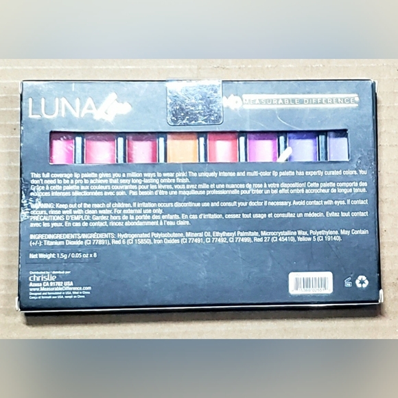 Measurable Difference LunaLine Purple Rose Pink Lip Pallette - Picture 4 of 4